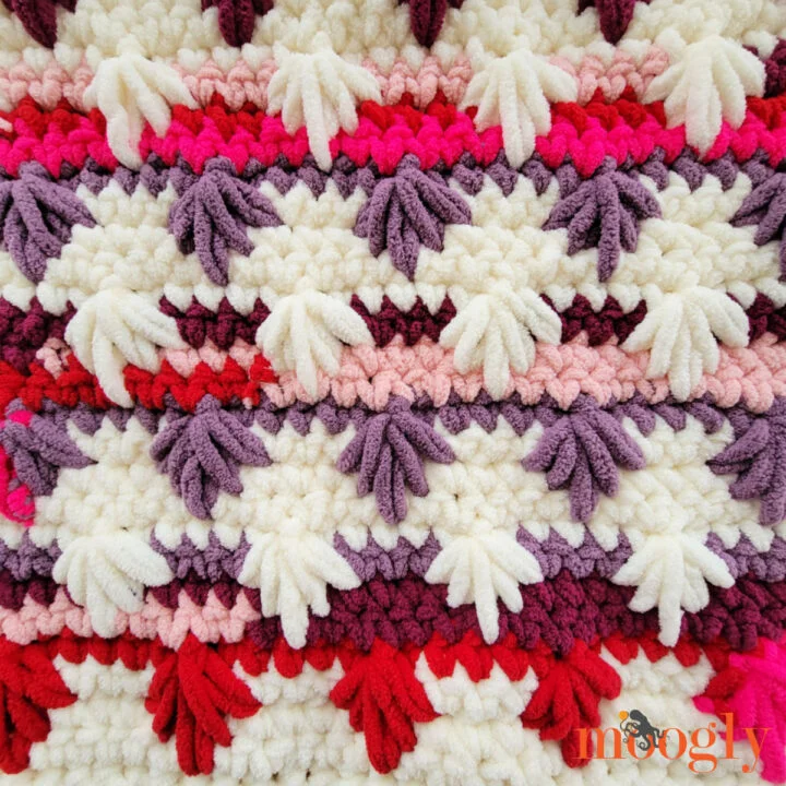 Spike Cluster Stitch Afghan - Free Crochet Pattern on Moogly