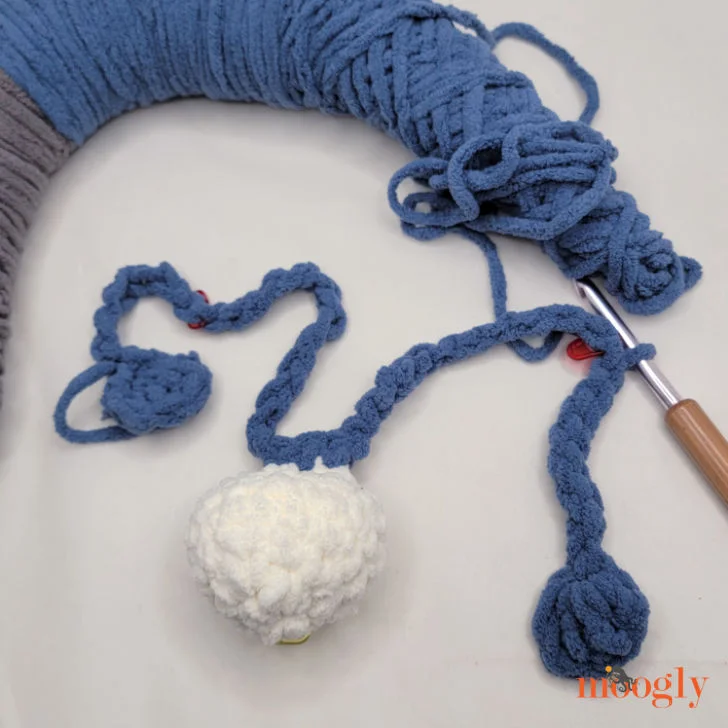 Sleepy Time Blanket Baby - arms