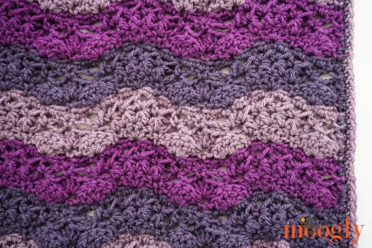 Little Princess Baby Blanket - free crochet pattern on Mooglyblog.com!