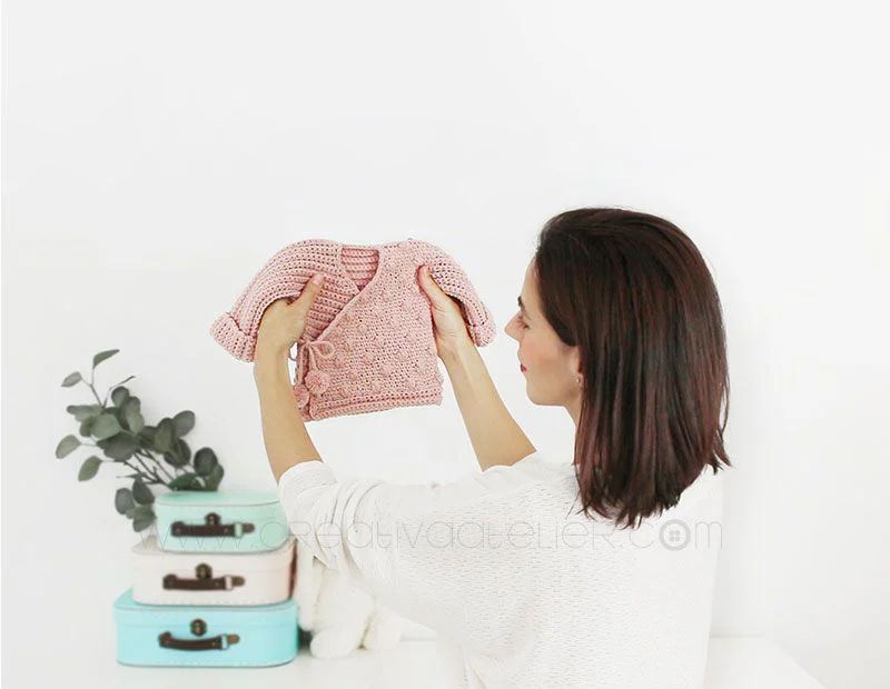 Cómo tejer una Chaqueta Kimono de crochet de bebé - Patrón y Tutorial -