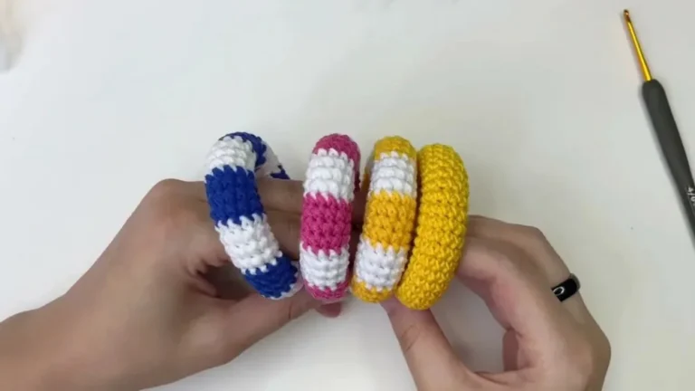 Adorable Free Crochet Mini Duck Pool Float Pattern + Tutorial