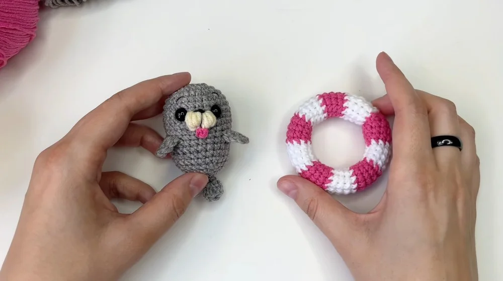 Easy No-Sew Baby Seal Crochet Tutorial 🦭 Beginner Friendly (6)