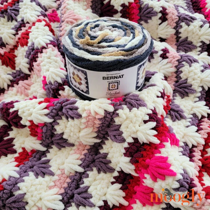 Spike Cluster Stitch Afghan - Free Crochet Pattern on Moogly