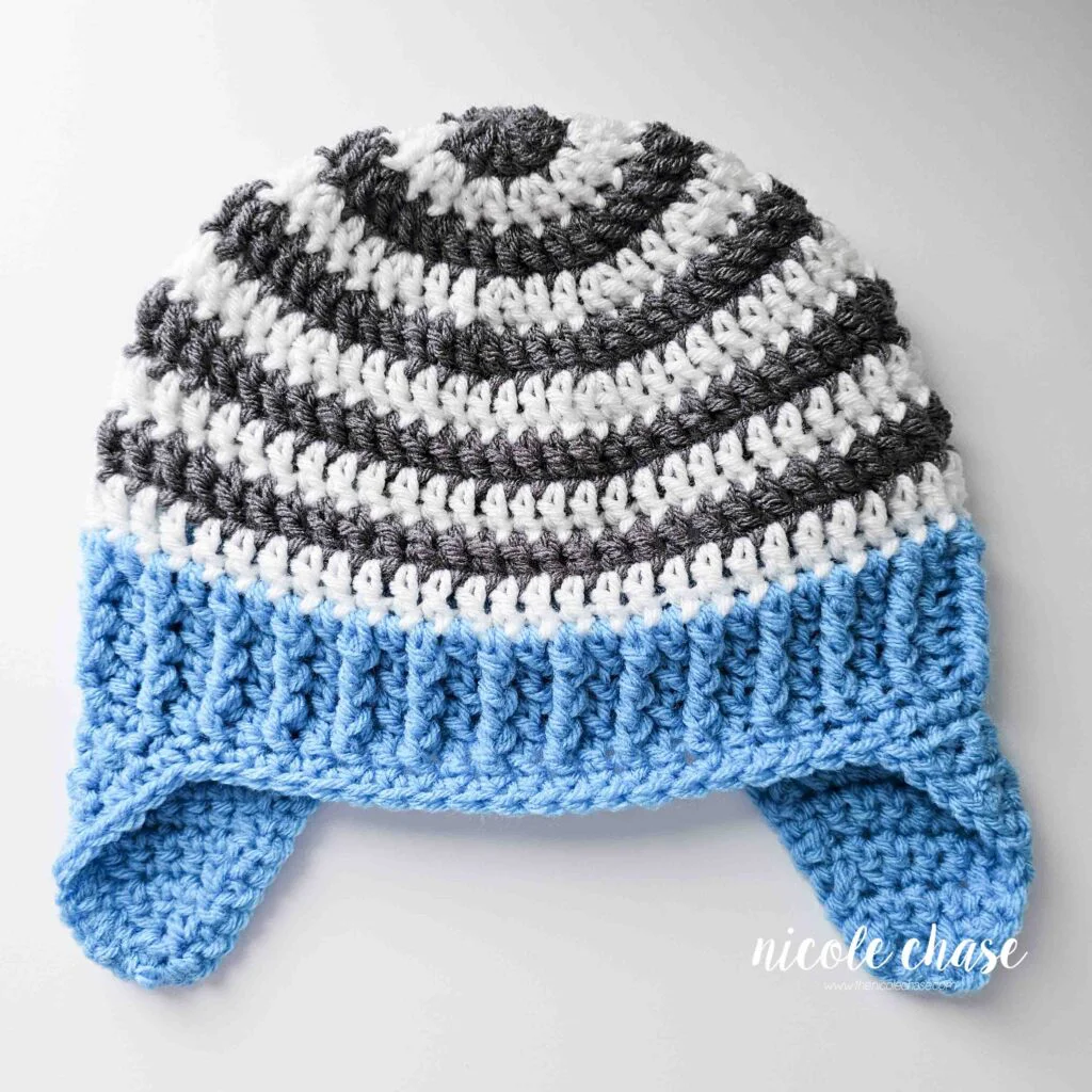 The finished edging on the Spirit Earflap Hat crochet pattern after all ends have been weaved in. 