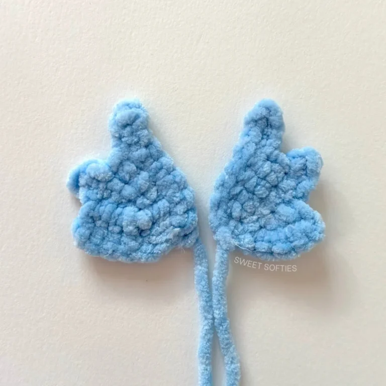 Mini Wings · Free Crochet Pattern