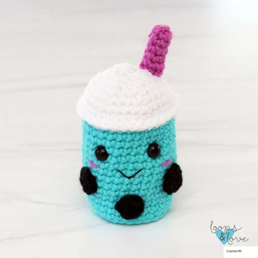 Finished boba tea amigurumi