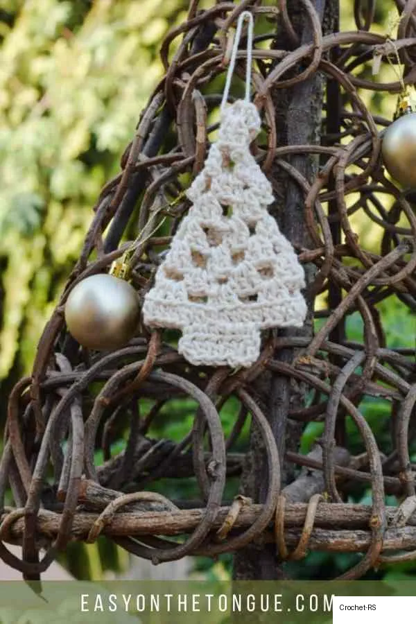 7. Adorable Granny Square Christmas Tree