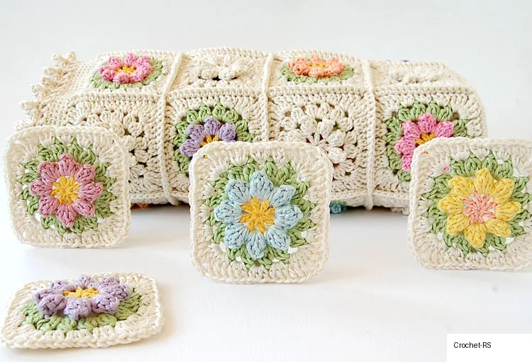 15. Primavera Flowers Granny Square