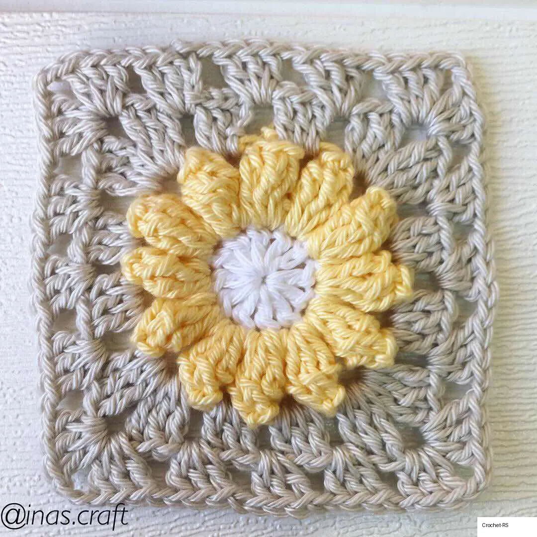 9. Popcorn Flower Granny Square