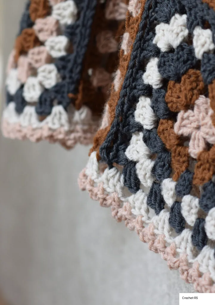 Picot Edging Detail Image